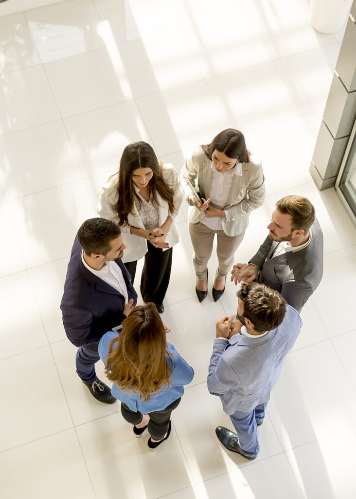 business-meeting-2022-04-06-08-48-18-utc